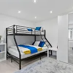 Quiet 3br House - Perfect For Groups Διαμέρισμα *