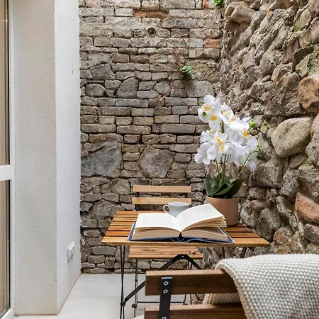 Quiet 3br House - Perfect For Groups Apartman *