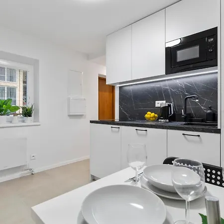 Quiet 3br House - Perfect For Groups Lägenhet *