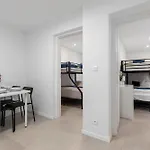 Apartman Quiet 3br House - Perfect For Groups *