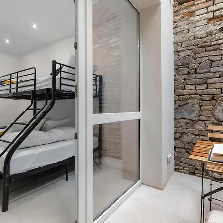 Quiet 3br House - Perfect For Groups Pozsony