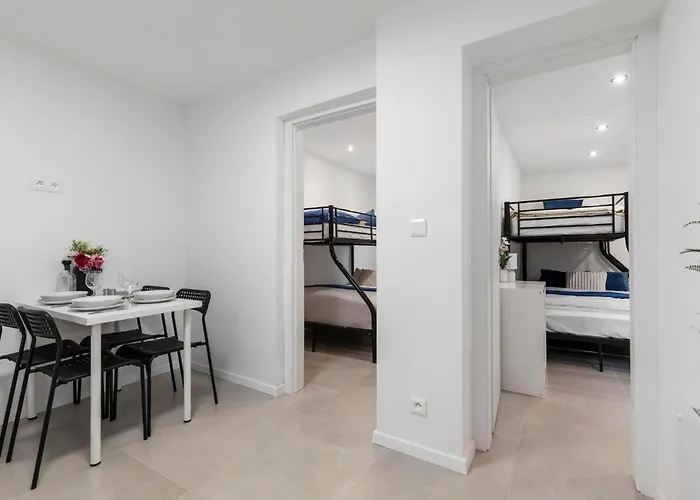 Apartman Quiet 3br House - Perfect For Groups *